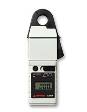 ���(y��ng)С����Q��